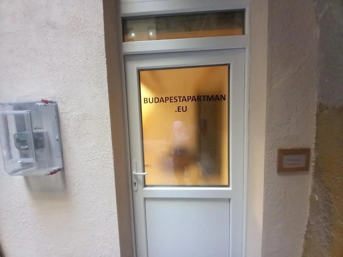 Budapest Apartman Buda Sziveben 0*,